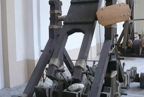 catapult synonym catapult synonym